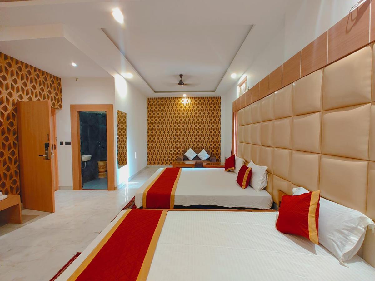 Avadh Sunshine Palace Hotel And Resort Ayodhya Exterior foto