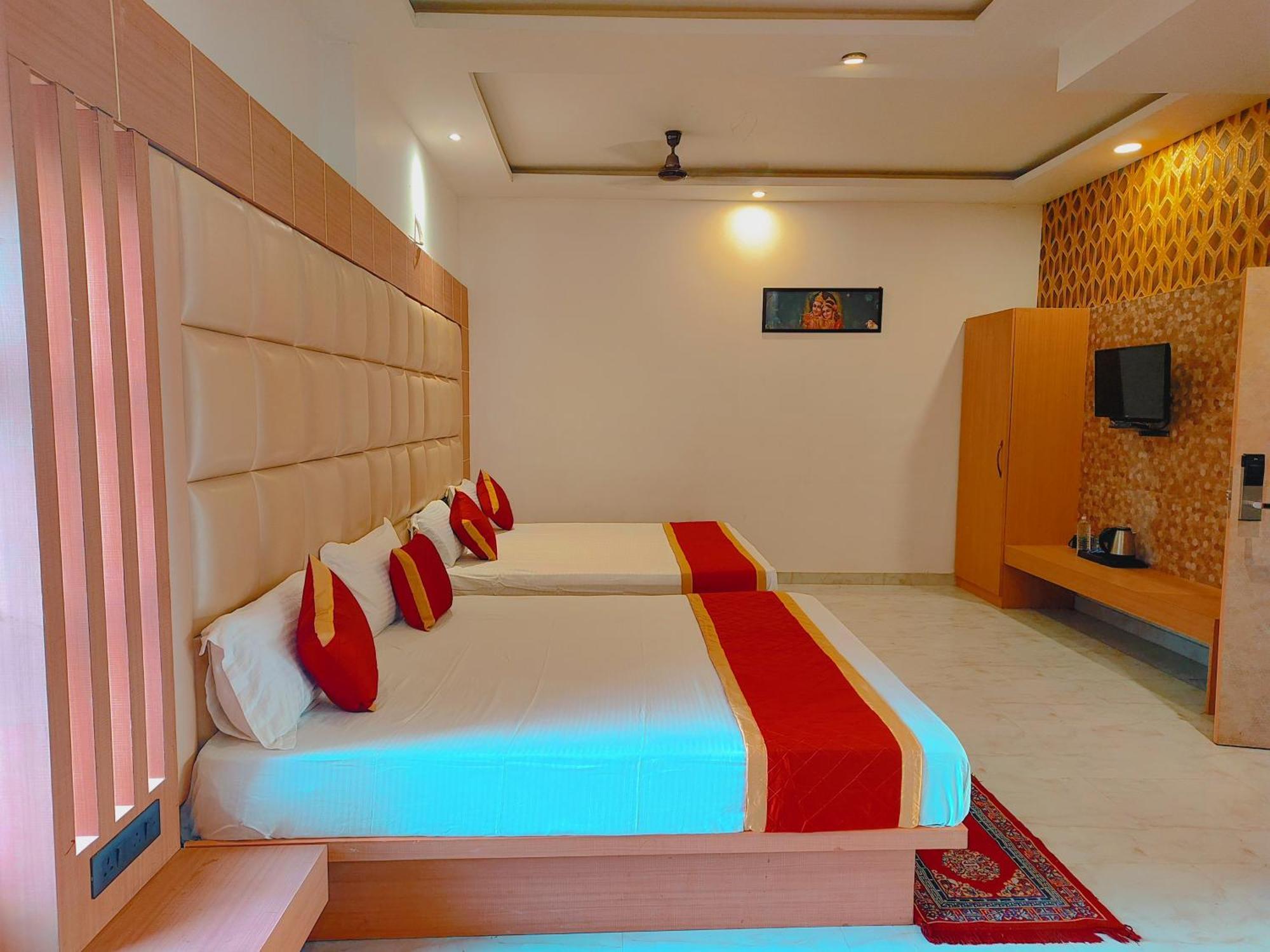 Avadh Sunshine Palace Hotel And Resort Ayodhya Exterior foto